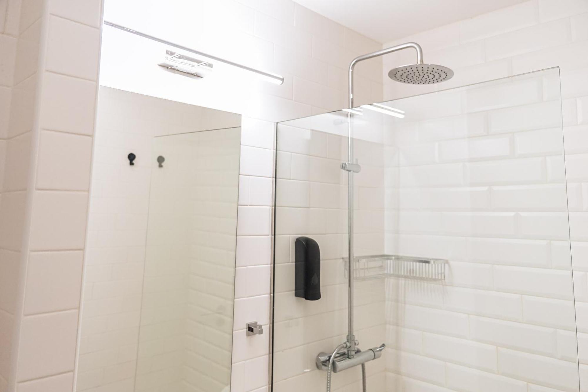 Haims By Checkloc Homes Apartment *